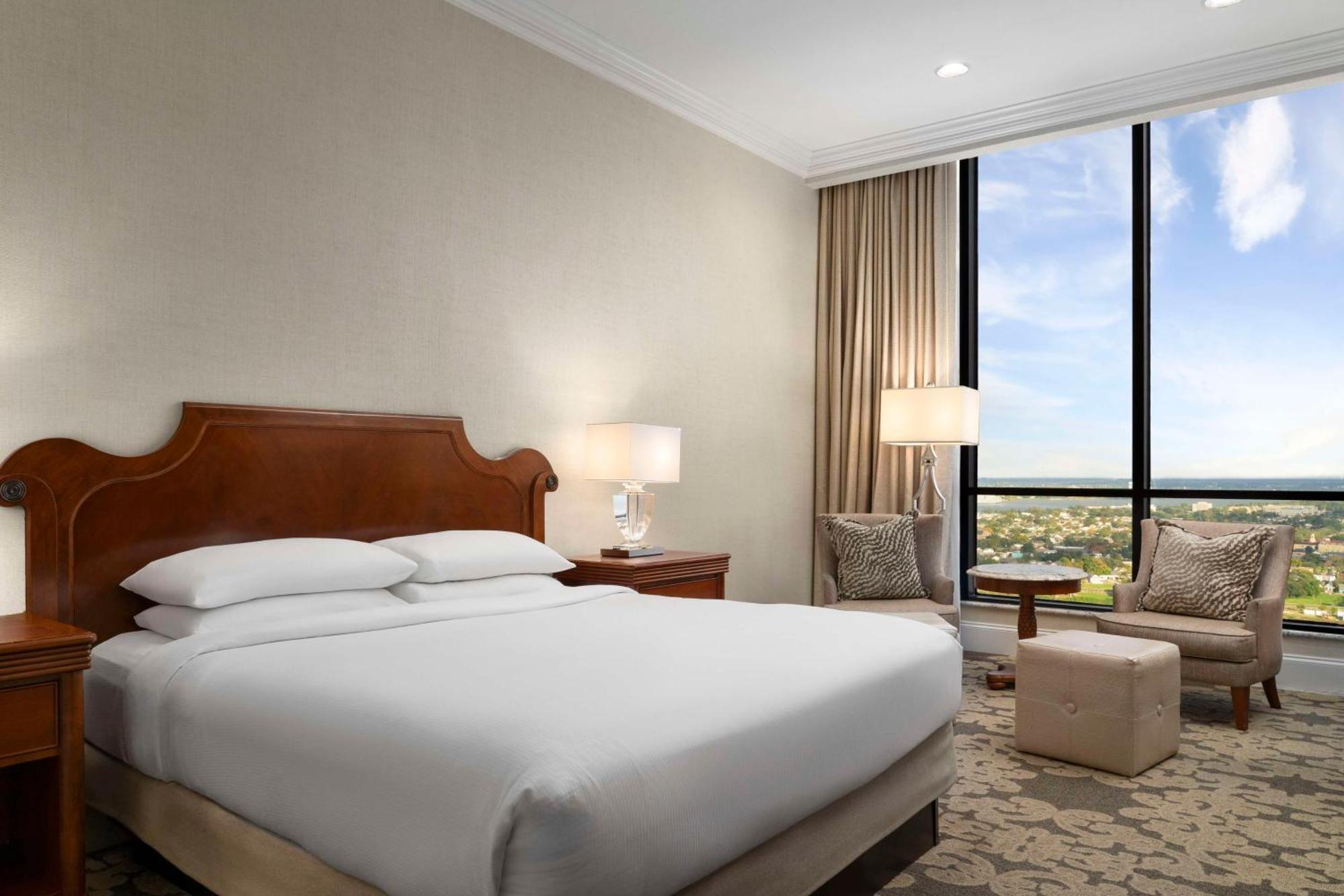 Hilton New Orleans Riverside Exterior photo
